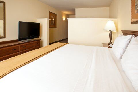 Express & Sw - Sunset Valley, And Ihg